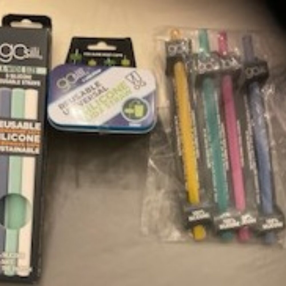 goSili Re-usable Silicone Straws and Universal Lid bundle